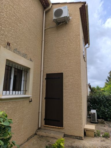 Nettoyage extérieur d'une maison par Droniclean